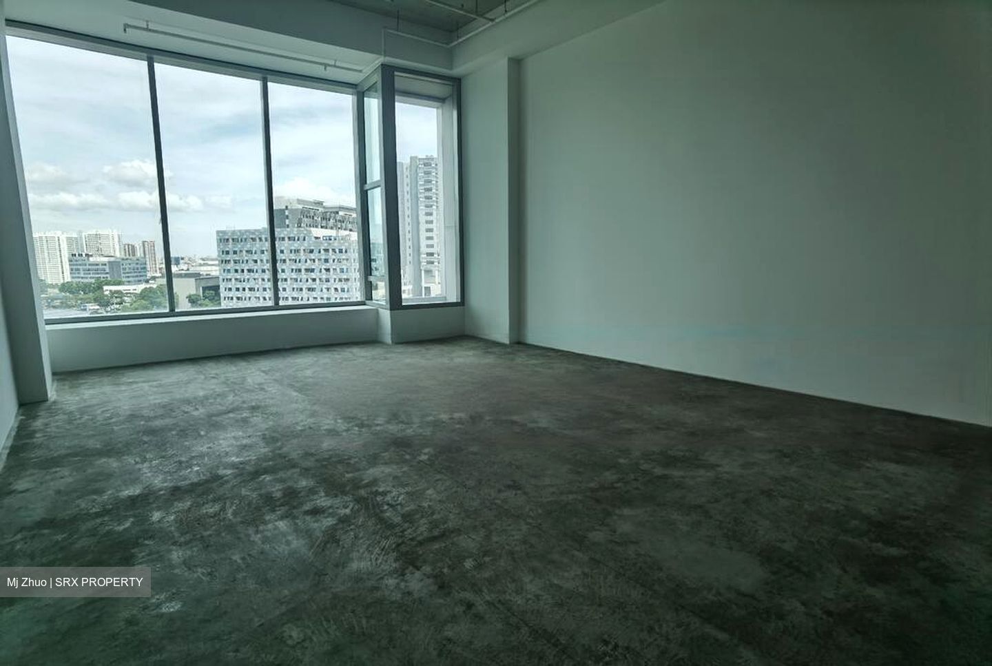 Arc 380 (D8), Office #471206521